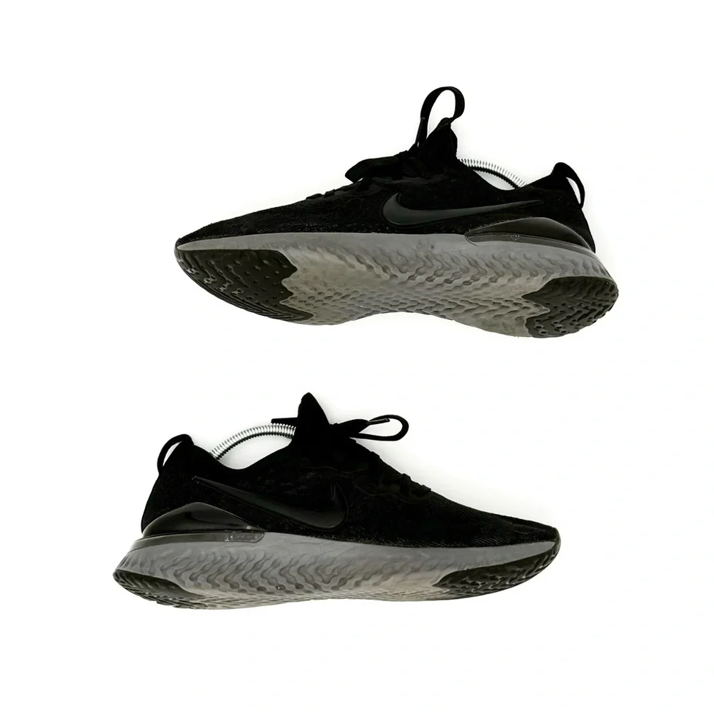 Nike Epic React Flyknit 2 Black men’s‎ size 11